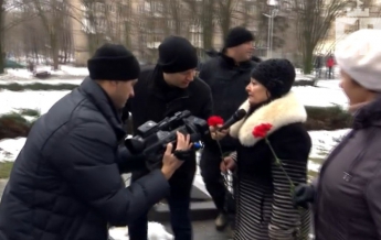 В Запорожье киевские корреспонденты вели себя как российские СМИ (видео)