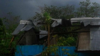 На Индонезию обрушился мощный ураган, есть погибшие