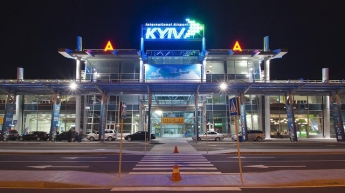 В аэропорту "Киев" пассажиры устроили драку, задержаны рейсы