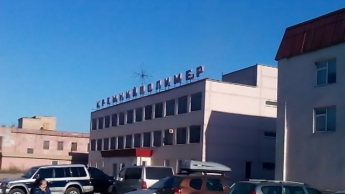 На запорожском заводе охранник разбил журналистам камеру