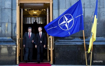 В НАТО присвоили Украине статус страны - аспиранта