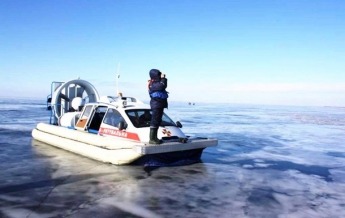 Спасатели просят украинцев не ходить по тонкому льду