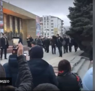 В Дагестане дети кричали Путину, что он им не нужен: видео