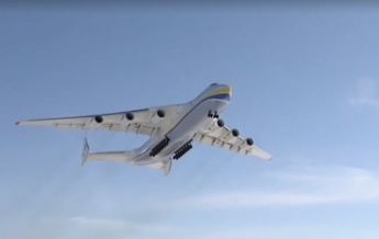 Украинский самолет-гигант совершил полет после ремонта