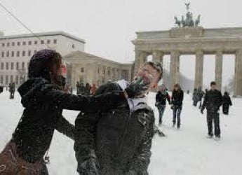 Столицю Німеччини накрило снігом