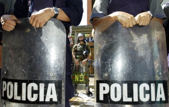 В Венесуэле во время тюремного бунта погибли 78 человек − СМИ
