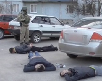 В Запорожской области задержали банду «смотрящего», терроризировавшую бизнесменов (Видео)