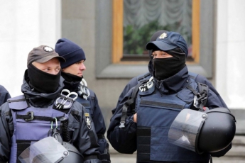 Камеру в ж*пу засуну: реформа полиции в Украине получила неожиданный поворот