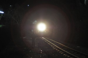 Поезд «Киев-Запорожье» сломался посреди поля