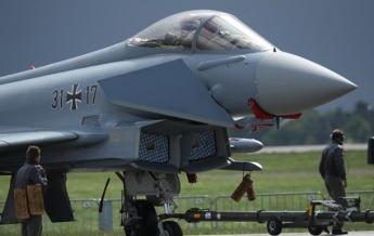 Большинство немецких истребителей Eurofighter не пригодны для полетов - СМИ