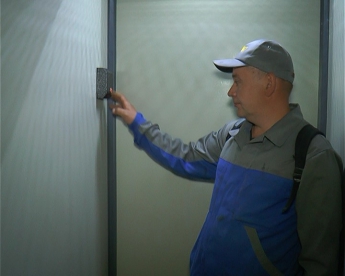В Мелитополе устанавливают "умные" лифты (фото)