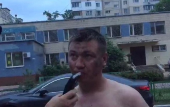 В Киеве пьяные разбили девять авто