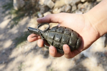 В одной из запорожских посадок мужчина подорвал себя боевой гранатой (ФОТО)
