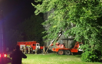 В Киеве горела квартира, есть пострадавшие