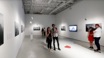 В США впервые открылась выставка украинской художницы Зинаиды