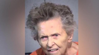 "Ты забрал мою жизнь": 92-летняя мать убила сына