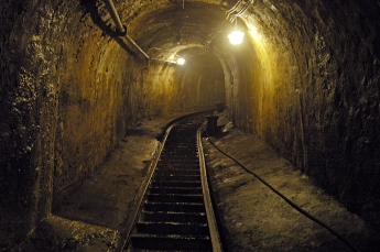В Запорожье обнаружили старинный тоннель
