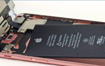 Владельцы iPhone пожаловались на быстрый разряд батарей