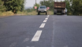 Как выглядит дорога, которую отремонтировали за 24 миллиона (фото)