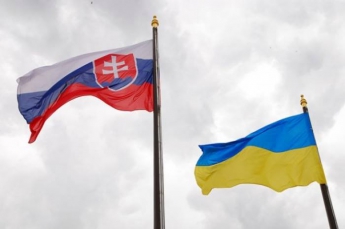 В Словакии хотят высылки дипломата РФ, оскорбившего посла Украины