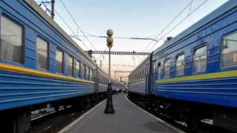 Сервис по-украински или лопнуло терпение: проводники выбросили из вагона багаж пассажирки