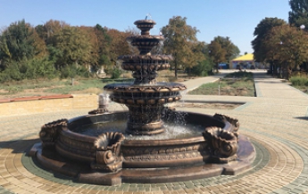 В Кирилловке заработал еще один фонтан (фото)