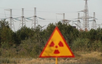 Пограничники задержали грузовик с радиоактивными трубами из Чернобыля