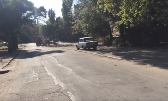 В Мелитополе благоустройство двора закончилось пожаром (видео)