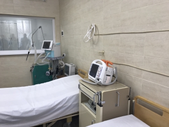 В Мелитополе больницу интенсивных методов лечения оснастят мебелью и оборудованием из Европы