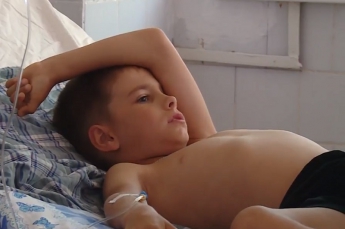 Ребенок из лагеря в Кирилловке попал в реанимацию (видео)