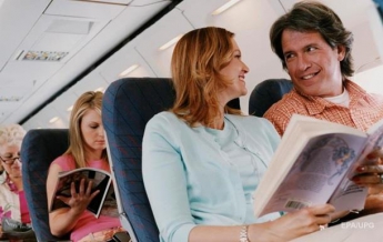 Каждый 50-й пассажир влюбляется во время полета - эксперты