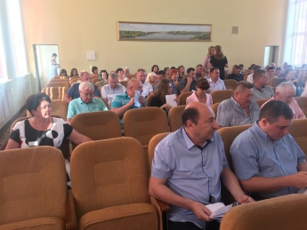 В Мелитополе проходит сессия городского совета (онлайн)
