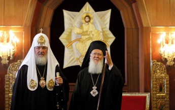В Стамбуле проходит встреча Патриархов Варфоломея и Кирилла