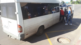 В Мелитополе перевозчик вышел в рейс на неисправном автобусе (фото)