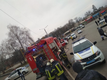 В полицию сообщили о минировании аптек в центре Запорожья (Фото)