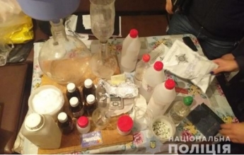 Нарколаборатория под Киевом изготовляла амфетамин (фото)