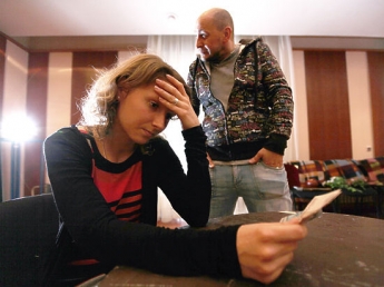 Жительница Мелитополя через суд заставила мужа отдавать ей ползарплаты