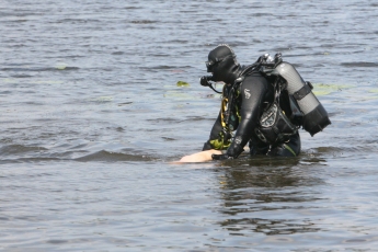 В Запорожской области в канале нашли труп мужчины