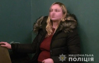 В Киевском метро женщина пыталась похитить ребенка - видео