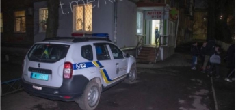 Ударил по лицу и ограбил: в Киеве мужчина в камуфляже устроил дерзкий налет на аптеку, фото