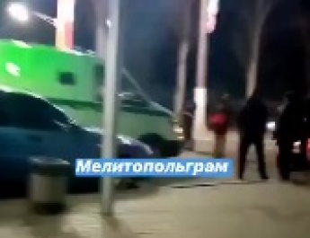 В Мелитополе инкассаторский автомобиль попал в ДТП (видео)
