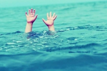 Пытался на спор переплыть реку: в Харькове утонул мужчина