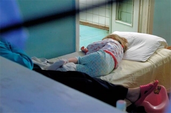 В Житомирской области 3-летняя девочка умерла от отравления: детали