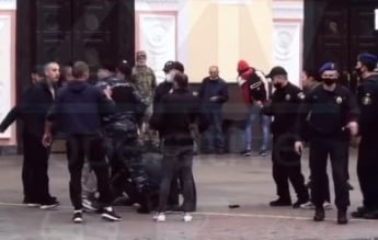 Стрельба на "Вокзальной" в Киеве: появились новое видео и детали разборок