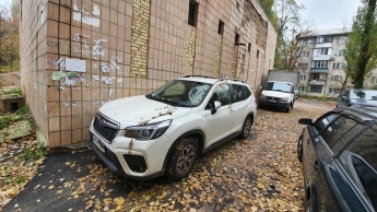 В Киеве жестко наказали владельца припаркованного авто - придется поработать: фото