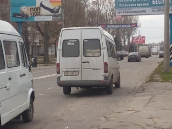 Жители Мелитополя жалуются на водителей маршрутки (фото)