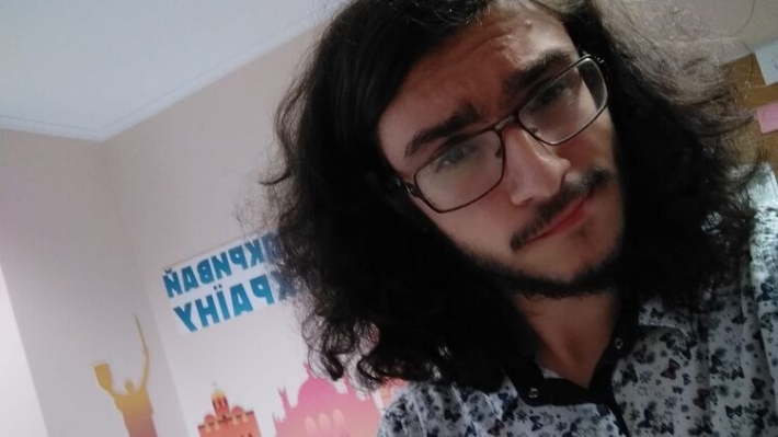 В центре Киева избили студента-армянина из-за его длинных волос