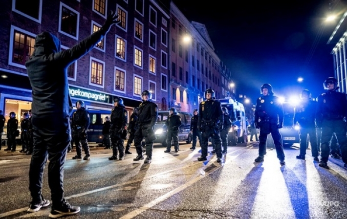 В Копенгагене протестовали против карантина