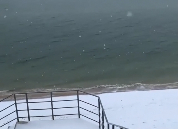 Погода на море значения не имеет - доказано в Кирилловке (видео)