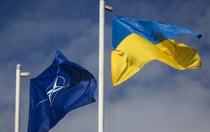Украина просит США дать сигнал о членстве в НАТО
